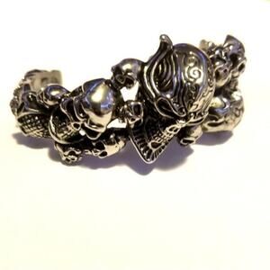 New stainless‎ steel skull bangle bracelet
